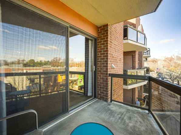 2320 Wisconsin Ave NW APT 405