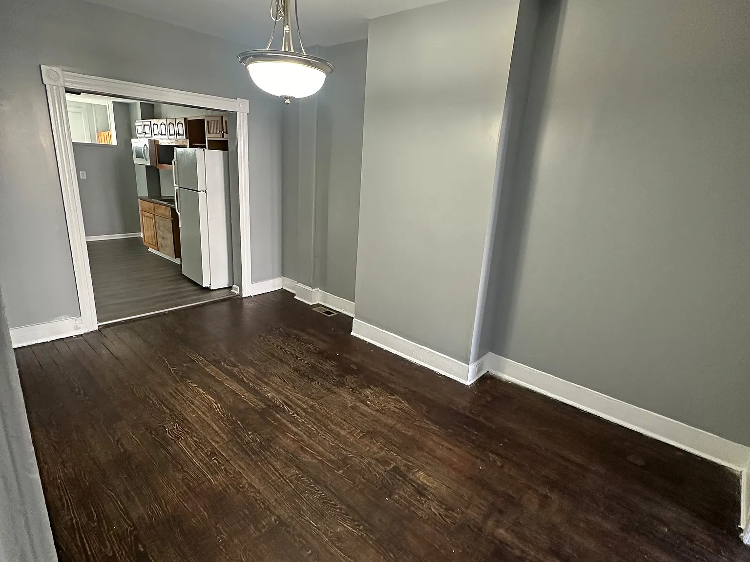 2 bed, 1.0 bath, $1,900 — Photo 3