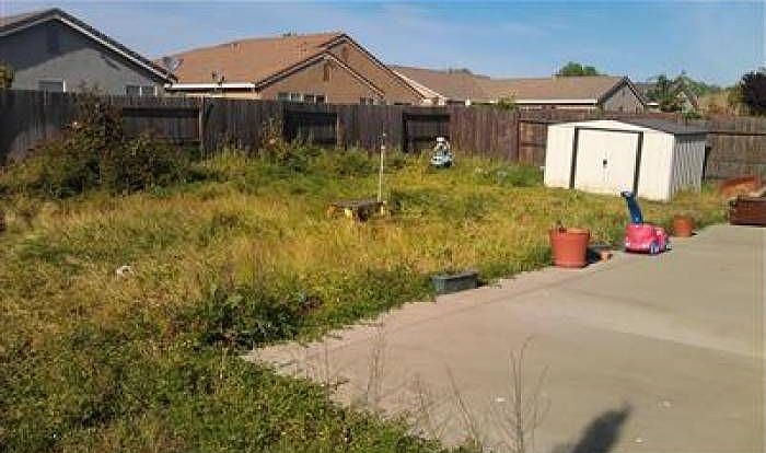 2nd image of 1413 Edwards Ct