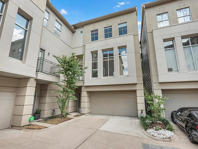 4311 Feagan St #C — Photo 3