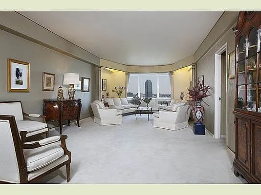 Sold by Stribling | media 3