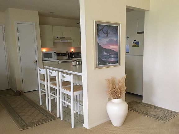 Partial view, kitchen alcove