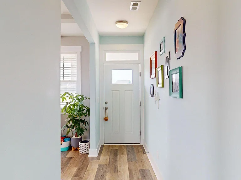113 Bogue Harbor Ct — Photo 3