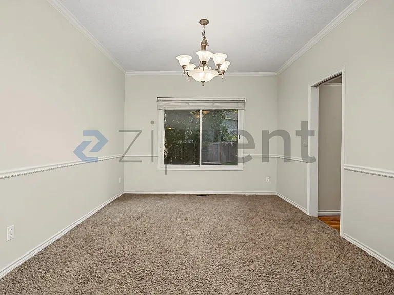 13202 Rogers Rd — Photo 10