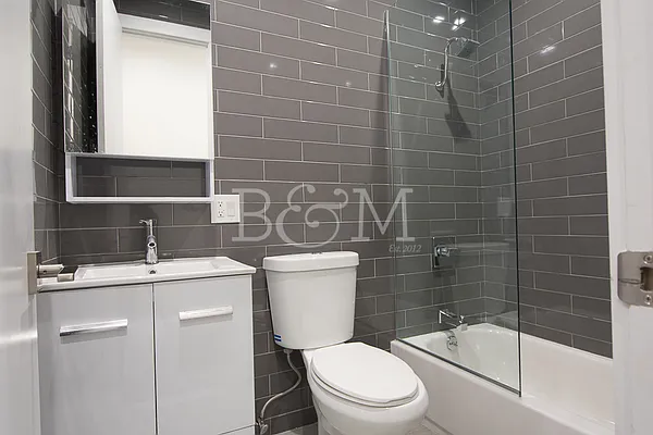 Rented by Brick&Mortar | media 63