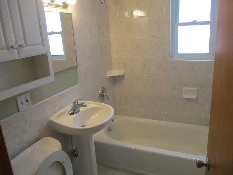 38 Jacqueline Rd #B — Photo 6
