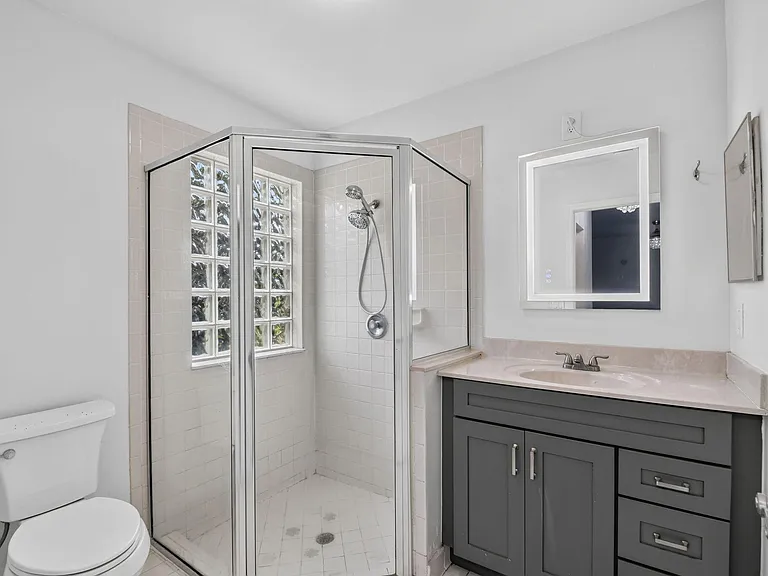 208 Caribe Ct — Photo 22