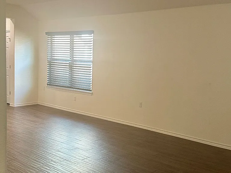 3117 Rokeby Cv — Photo 6