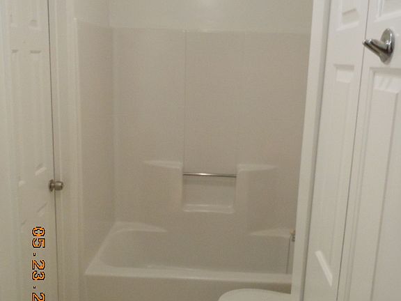 4th image of 8095 Cedar Glen Dr