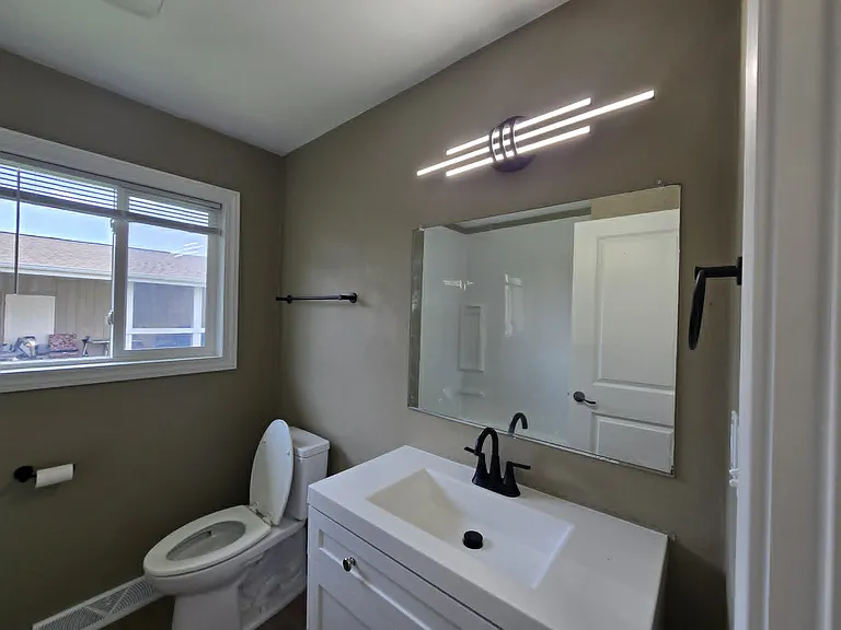 1120 Maple St #1120 — Photo 12