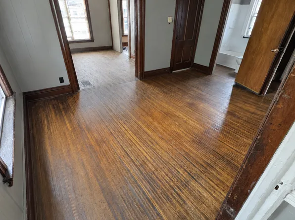 829 S Plymouth Ave, Rochester, NY 14608