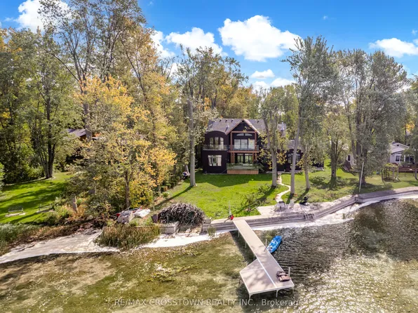 178 Moores Beach Rd, Georgina, ON L0E 1N0