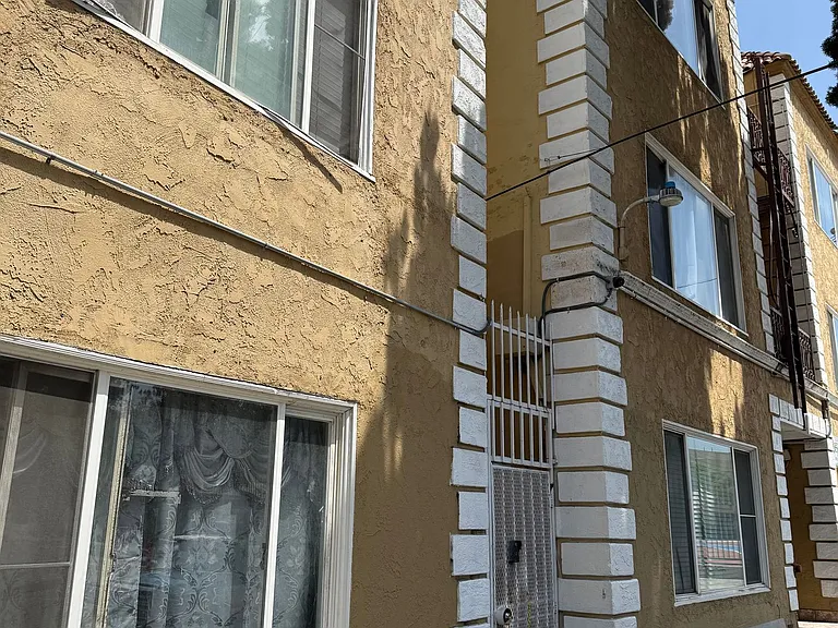 437-443 Hartford LLC "Hartford Hills" — Photo 11