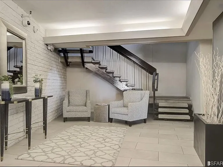 2295 Vallejo St #309 — Photo 16