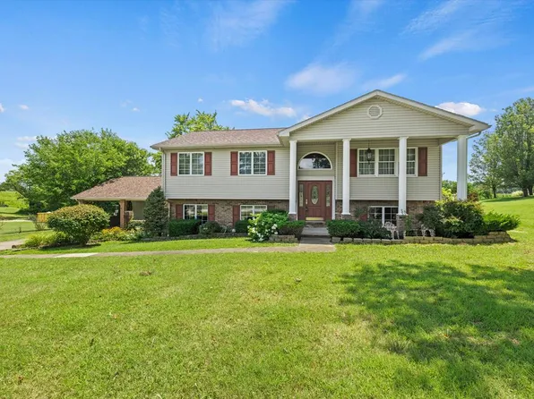 204 Fairway Dr, Providence, KY 42450