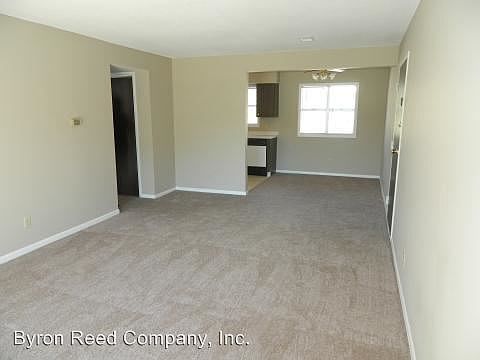 5th image of 502-507 Gaslight Ln #42