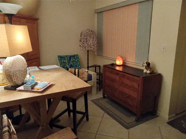 2850 Forest Hills Blvd APT 310, Coral Springs, FL 33065