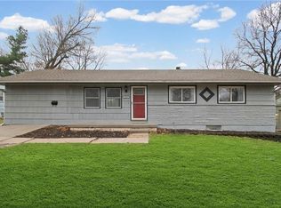 11013 E 53rd Ter, Raytown, MO 64133