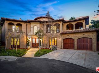 12320 21st Helena Dr, Los Angeles, CA 90049