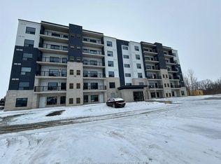 3320 Stella Cres #613, Windsor, ON N8T 3R8
