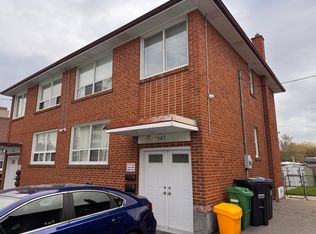 187 Vodden St E Unit 1, Brampton, ON L6V 1M9