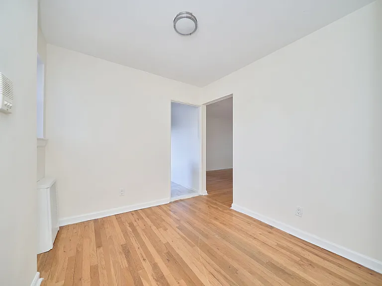 72-22 153rd St #3G — Photo 10