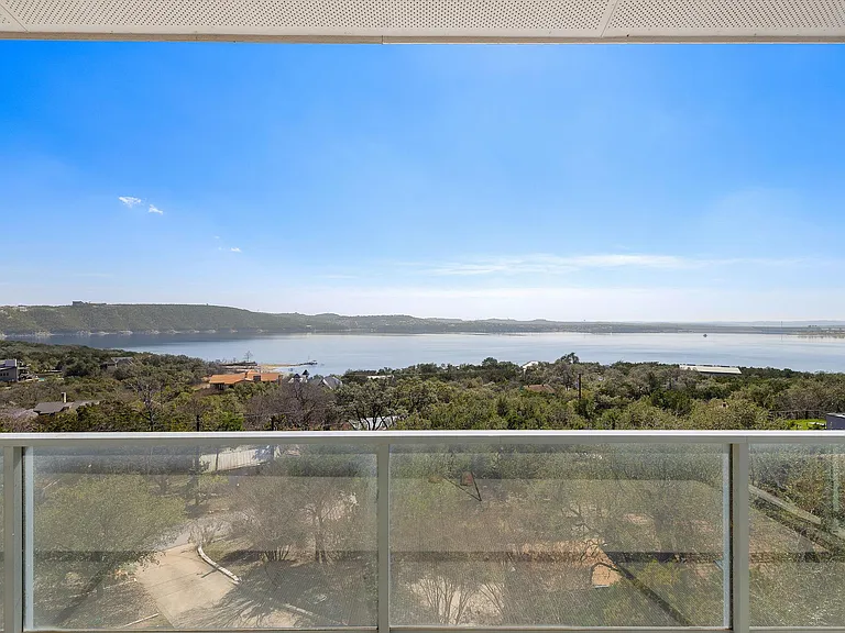 14020 Lake View Dr — Photo 12