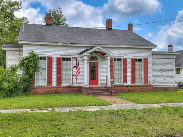 818 Academy Avenue, Waynesboro, GA