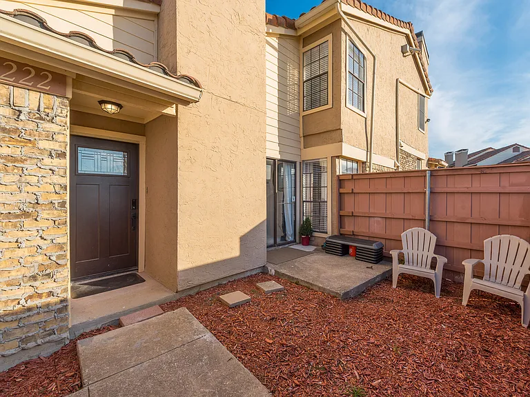 Madera Rd — Photo 21