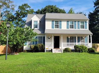 11910 Hunting Ridge Dr, Fredericksburg, VA 22407