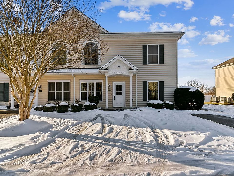 1st image of 22539 Chickadee Cir