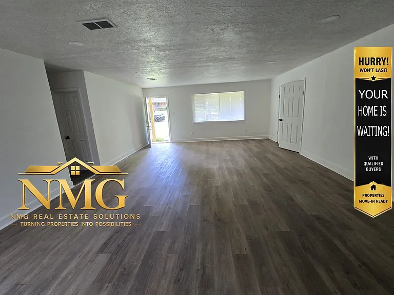 3084 Fleetwood Dr — Photo 1