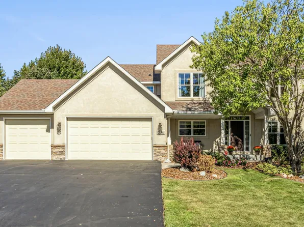 695 McFaddens Trl, Eagan, MN 55123