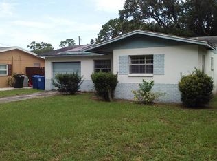 146 SE Lincoln Cir N, Saint Petersburg, FL 33703