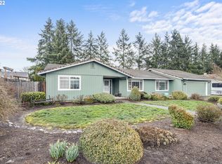 2944 NE Waggoner Dr, McMinnville, OR 97128