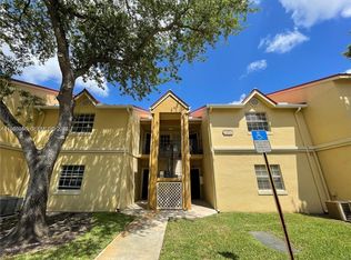 La Hacienda, Hialeah, FL 33015