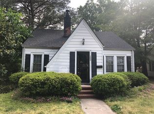 102 E Williamson St, Mount Olive, NC 28365