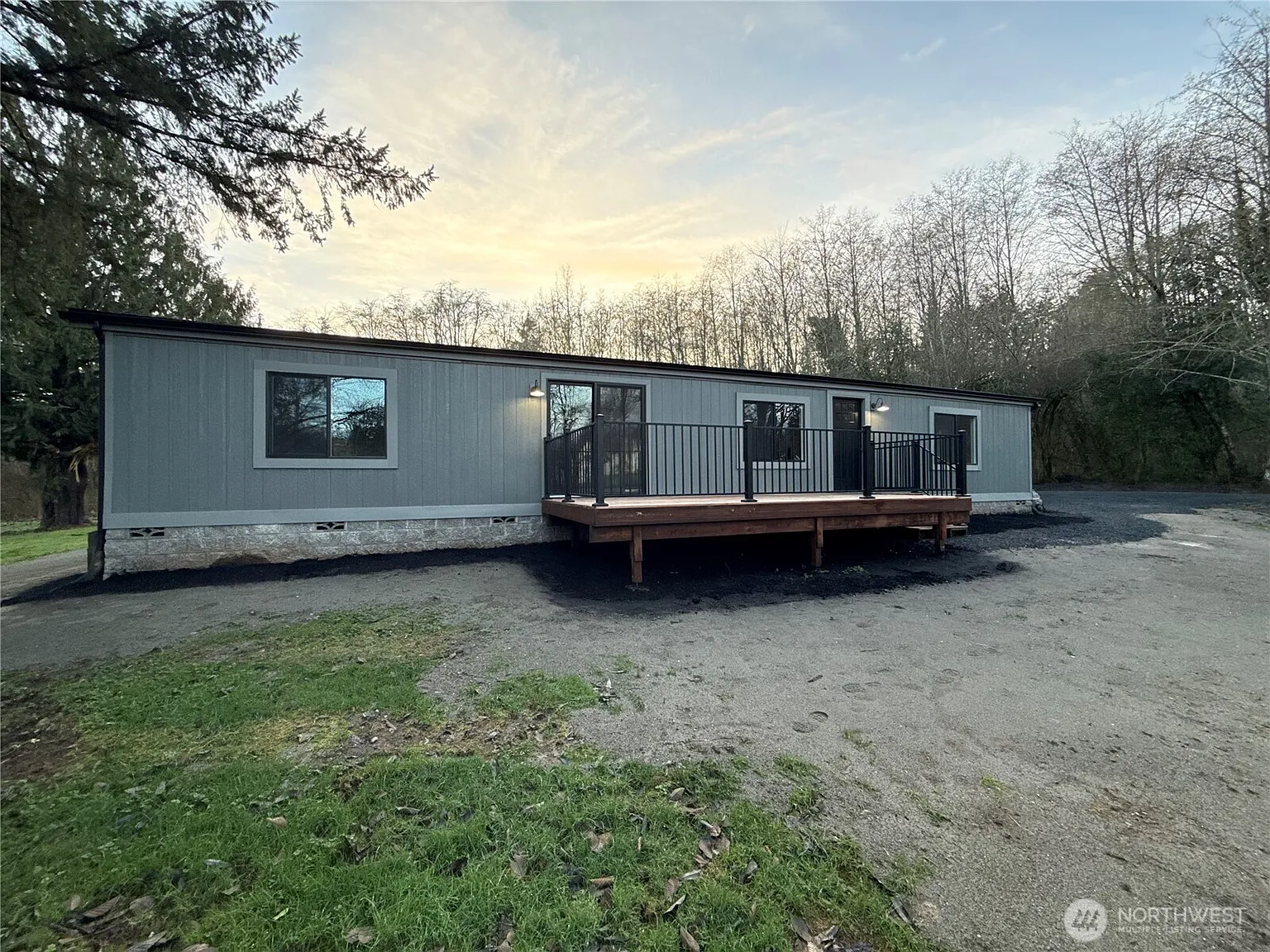 1500 SE Spruce Road photo 1