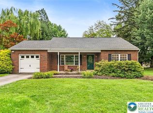 4030 Winfield Ter, Easton, PA 18045