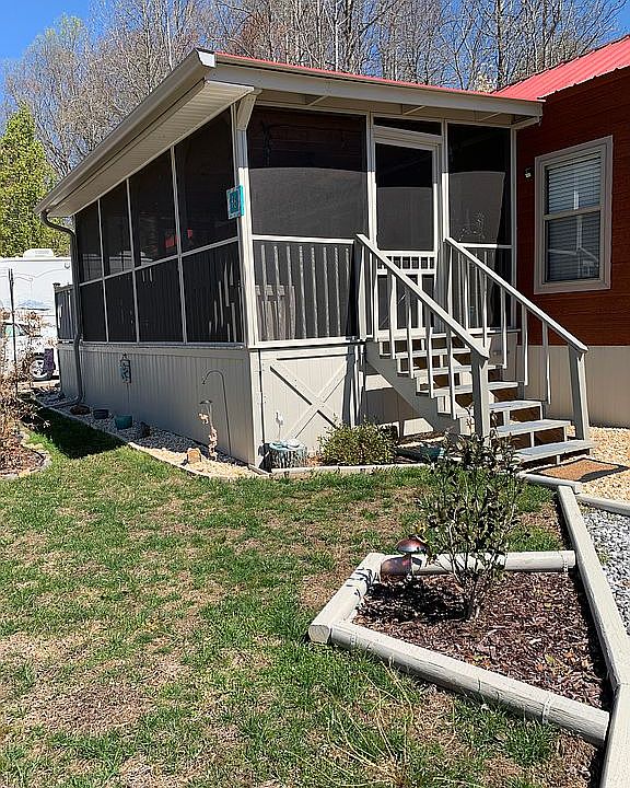 1st image of 36 Elk Meadow Dr