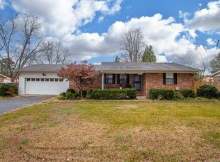 905 Minnesota St, Beebe, AR 72012