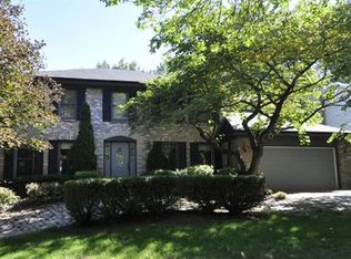 2238 Lisson Rd, Naperville, IL 60565