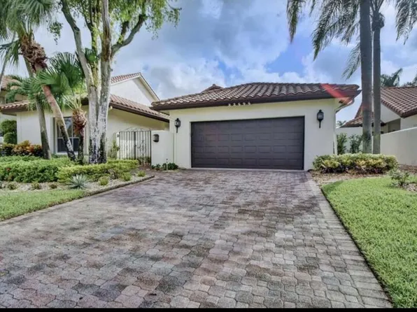22595 Esplanada Cir W, Boca Raton, FL 33433