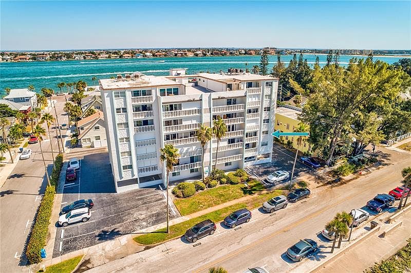 403 Gulf Way APT 301, Saint Pete Beach, FL 33706 Zillow
