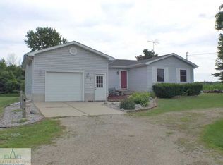 2957 W Taft Rd, Saint Johns, MI 48879