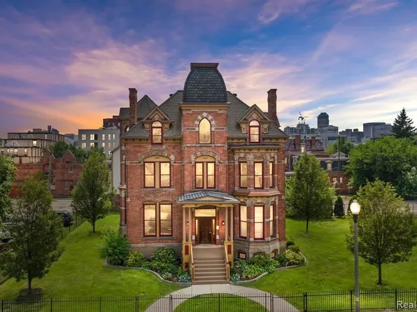 104 Edmund Pl #6, Detroit, MI 48201