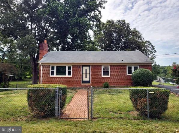 354 Locust Ln, Ruckersville, VA 22968