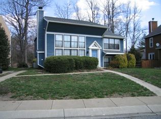 906 Berwick Dr, Annapolis, MD 21403