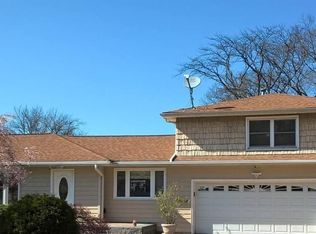 1 Rose St #A, Edison, NJ 08817