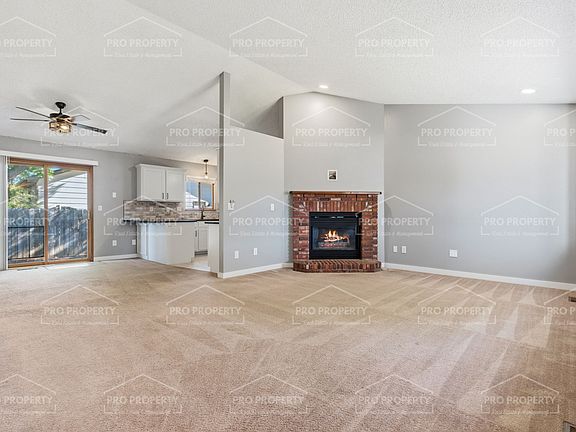 5th image of 2526 10th St SW